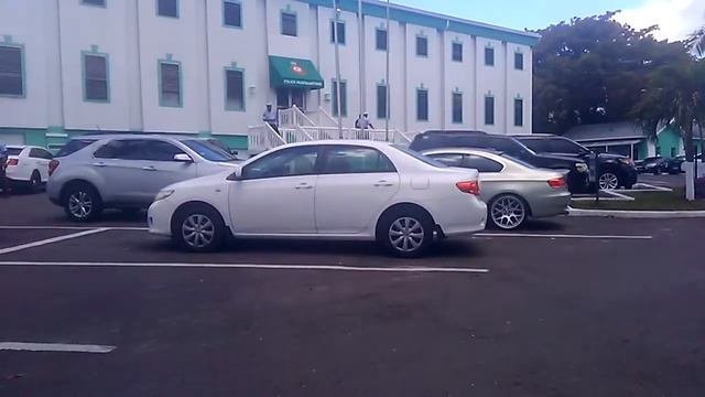 Unmarked Toyota Camry. смотреть онлайн
