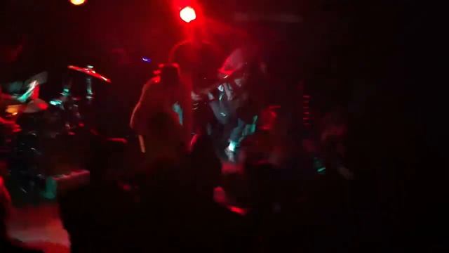 Strife "Force of Change" featuring Sleeve Hat Guy смотреть онлайн
