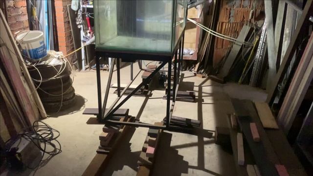 Пруд в гараж.Из стекла. смотреть онлайн