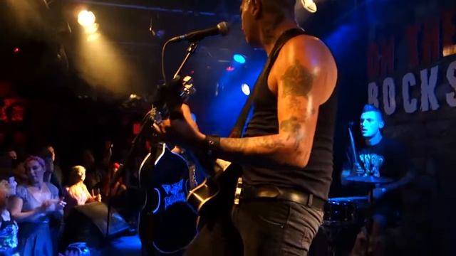 The Brains - The Damned & Brand New Cadillac | Live Helsinki, Finland 30/08 2013 Psychobilly смотреть онлайн