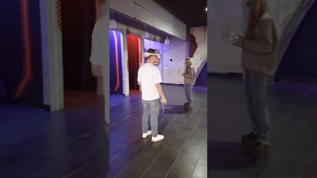 VR арена в Киберфокс смотреть онлайн