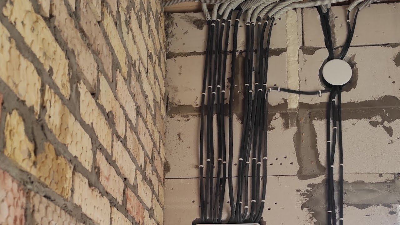 Проводка в ЧАСТНОМ ДОМЕ своими руками. Электромонтаж дома под ключ. смотреть онлайн