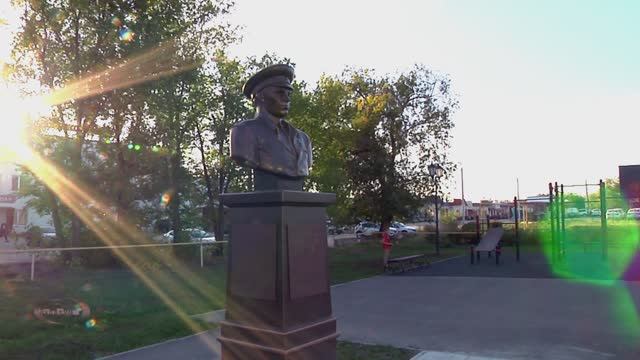 .Памятник В.Ф. Маргелову . г Сызрань "без прикрас " смотреть онлайн