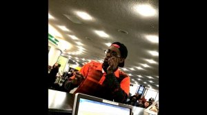 Verbal Ase Performs at Airport