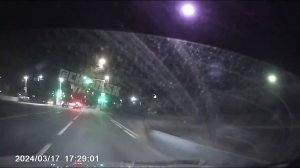 Появилось видео переворота автомобиля на улице Пушкарёва.