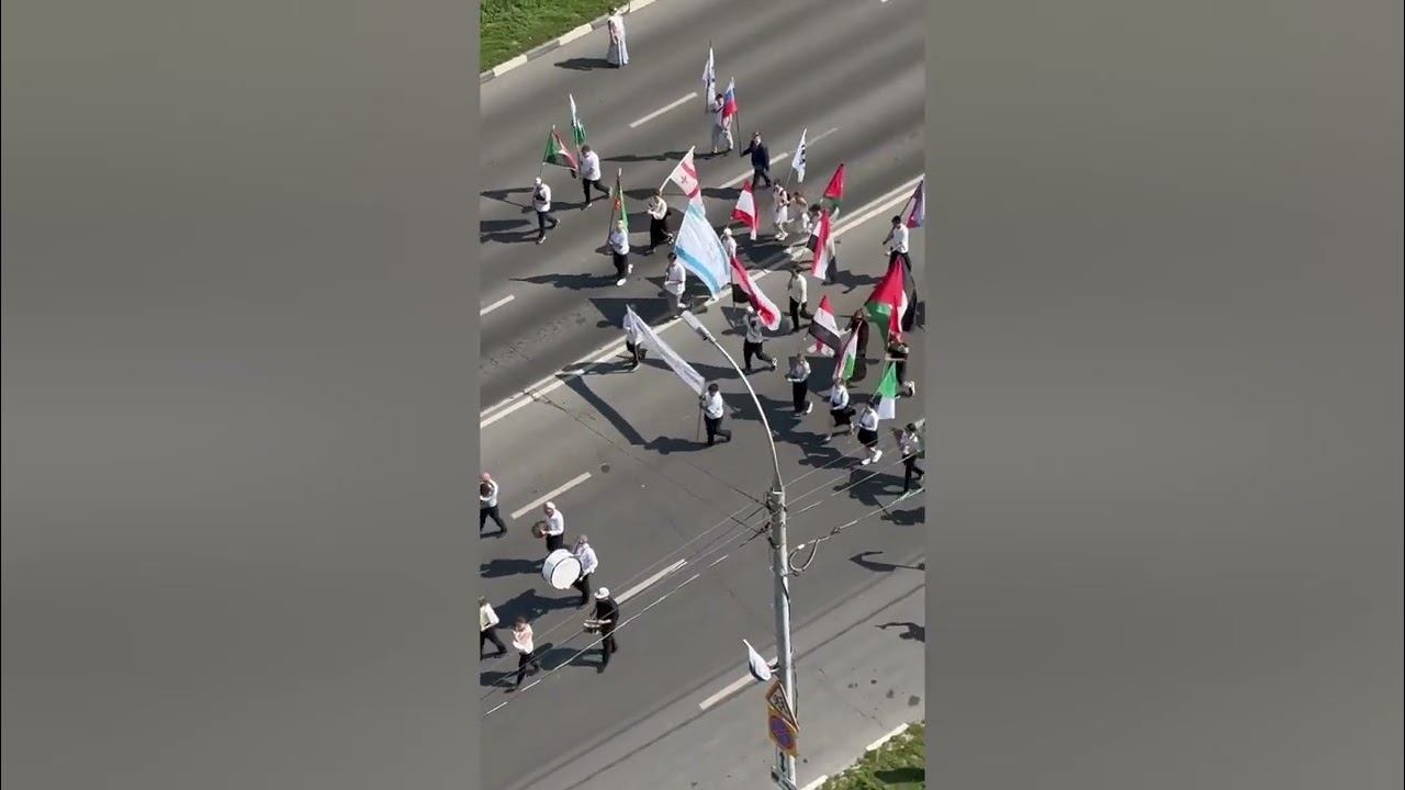 Парад выпускников УлГУ смотреть онлайн