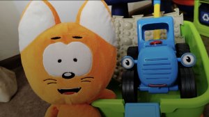 Синий трактор попал в беду