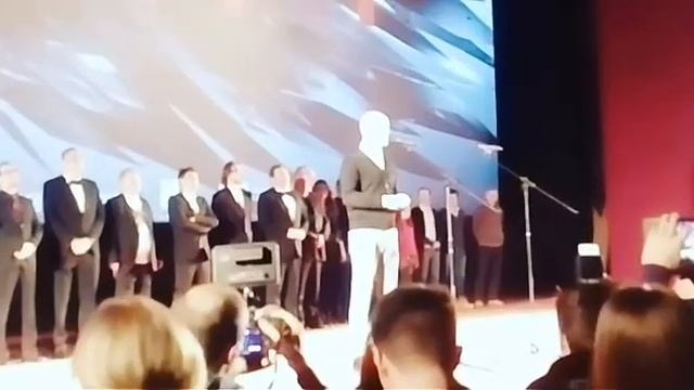 премьерный показ фильма «Селфи В  кинотеатре «Октябрь смотреть онлайн