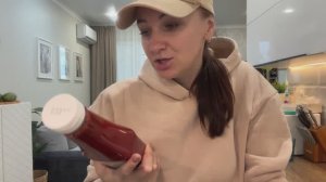 Зачем она следит за мной? Что за люди🙈 реальная жизнь блогера!