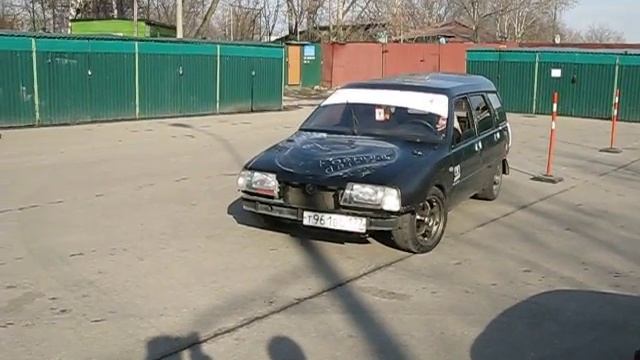 Russian Mega Drifting.avi смотреть онлайн