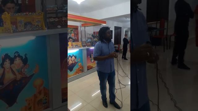 Эти дети доказывают , что нет ничего невозможного смотреть онлайн