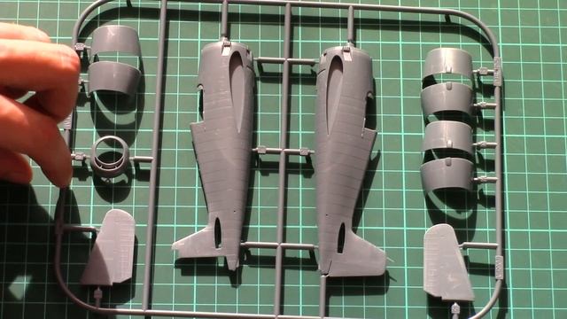 Eduard 1/72 Hellcat Mk.I Weekend (7437) Review смотреть онлайн