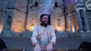 Диджей сет из Рима
Solomun @ Théâtre Antique d'Orange in France for Cercle