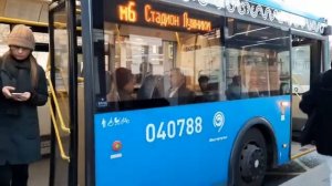 «С чёрными колпаками!» Автобус ЛиАЗ-5292.65 следует по маршруту м6