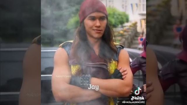 once_upon_a_time_movie & descendants_movie смотреть онлайн