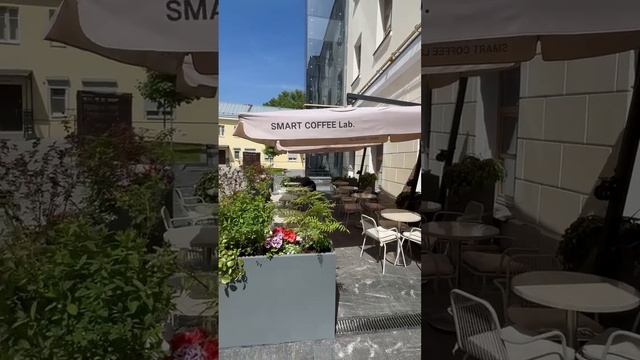 Уличный зонт на боковой опоре с брендированием смотреть онлайн