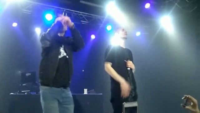 Гига, Тоф - Мама(24.03.17) смотреть онлайн