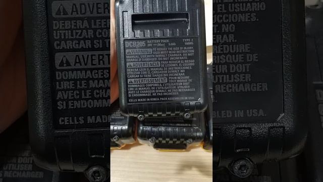 DCB 205 Pin Dewalt 5ah  - 20Vmax