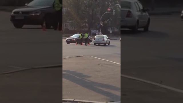 Новая Полиция Достойная замена старой ГАИ Короли регулировки1 смотреть онлайн