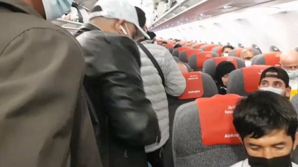 #AIR ARABiA AIRLINES A320 ISTANBUL TO SHARJAH 🇹🇷🇬🇧🇦🇪