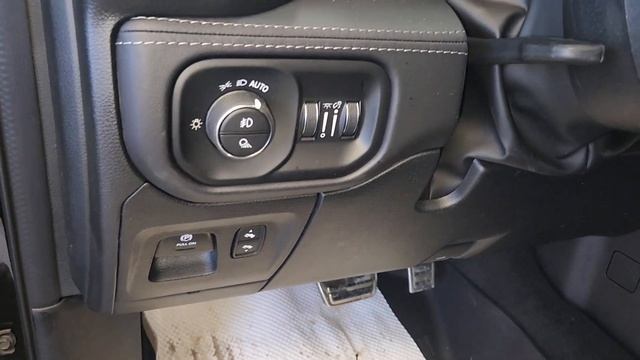 2022 Ram 1500 TRX, PN374 смотреть онлайн