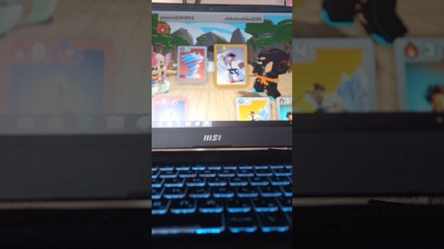 играю в карточные битвы смотреть онлайн
