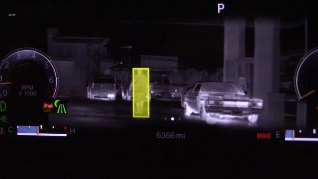 2021 Jeep Grand Cherokee L Thermal Camera & Headlight Test! смотреть онлайн