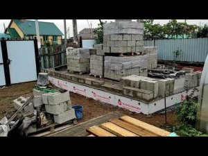 КАК ПОСТРОИТЬ ГАРАЖ ЗА 12 ДНЕЙ при готовом ФУНДАМЕНТЕ ПЛИТА под гараж / garage