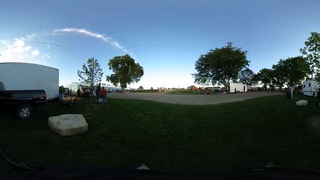 IRA Sprint Car Pit Area 360 VR at the Dodge County Fairgrounds Speedway смотреть онлайн