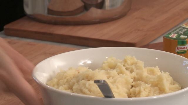 Mashed Potatoes Recipe | A Whole New Side by Knorr® смотреть онлайн