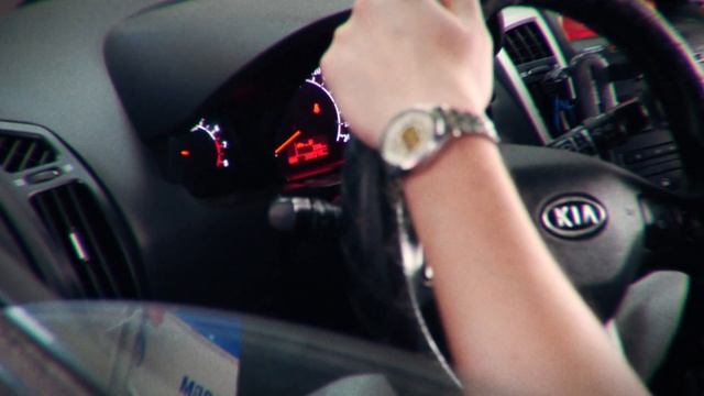 Заправка кондиционера в МАСЛОФФ #обслуживаниеавтомобиля #автосервис #кондиционер