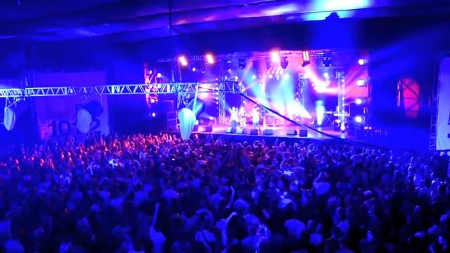 21/07/2012 Оксана Почепа (Акула) @ Пенный D-Скач DFM (Москва) смотреть онлайн