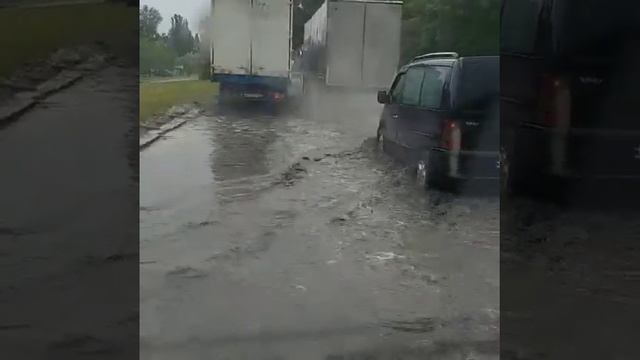 Днепр забитые ливневки смотреть онлайн