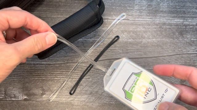 How to Use a Worm Loop to Attach Luggage Tags - Plastic Luggage Loops for Travel by Specialist ID смотреть онлайн