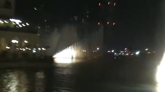 Танец воды Дубая смотреть онлайн