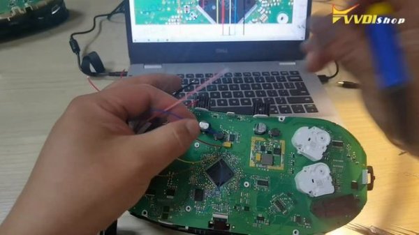 Xhorse VVDI Prog VW MQB IMMO data [Lift Pin Method]  vvdishop