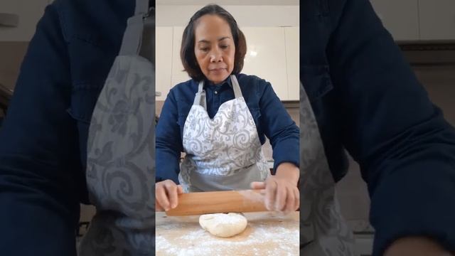 My husband requested me to make his favorite dish. Ravioli alla ricotta смотреть онлайн