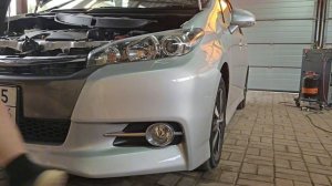 Установка китайских тюнинг фар TYPY на Toyota Wish ZGE20. LED ПТФ.