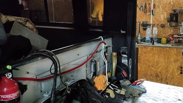 УАЗ Буханка - строю авто дом для путешествий 🚩🚩🚩 смотреть онлайн