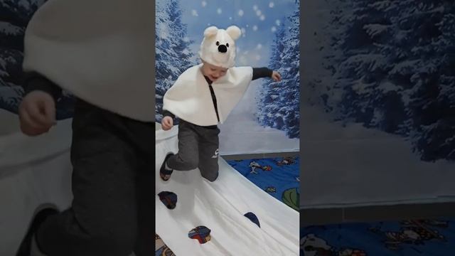 Солнечные Лучики: Новогодний клип для родителей))) смотреть онлайн