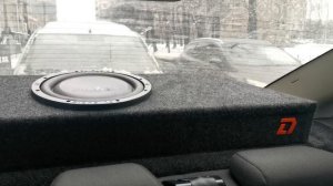 ЗЯ сабвуфер в заднюю полку седана