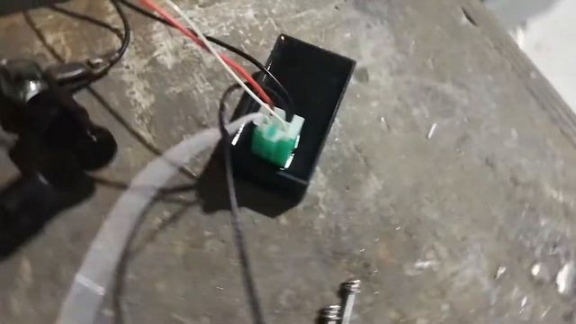 12 Volt CDI (4 Pin ) covert to points or Hall sensor BUT no go! смотреть онлайн