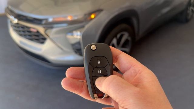 2024 Chevrolet Trax - How To Use Remote Start Feature On Chevy Trax Remote Key Fob смотреть онлайн