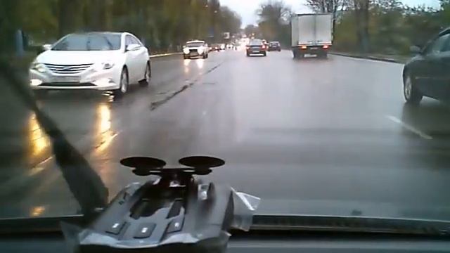 Z550 реакция на Hyundai смотреть онлайн