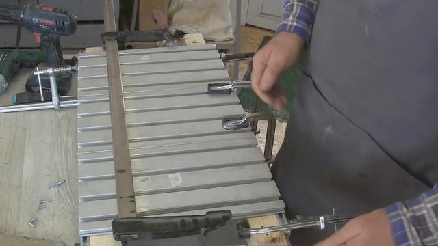 Приспособление вставной шип. How to make dominoes смотреть онлайн