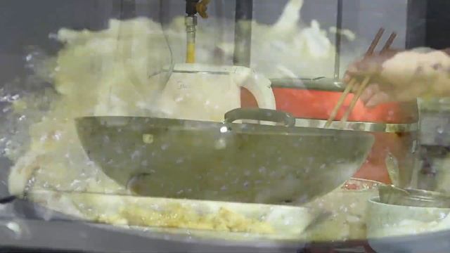 丹丹做干炸蘑菇，儿子打雪仗，一家人吃得好幸福【胖手手丹丹】 смотреть онлайн