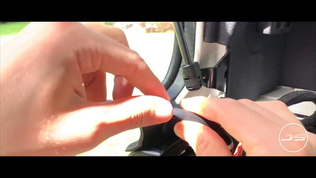 How To Remove The Hardtop On The 2019 Jeep Wrangler смотреть онлайн