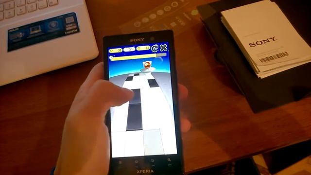 Sony Xperia Ion смотреть онлайн
