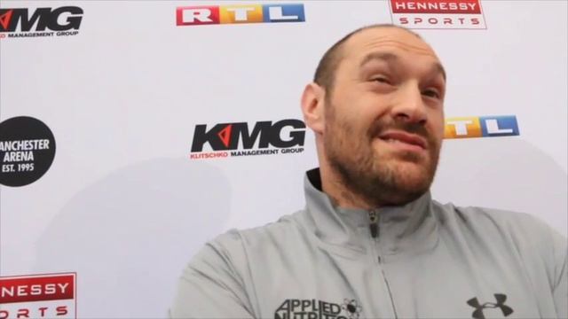 TYSON FURY RESPONDS TO PIERS MORGAN CALLING HIM OUT ON TWITTER & POSTING OUT 'FAT' PICTURE! смотреть онлайн