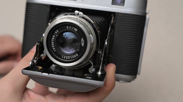 Обзор среднеформатного фотоаппарата искра.